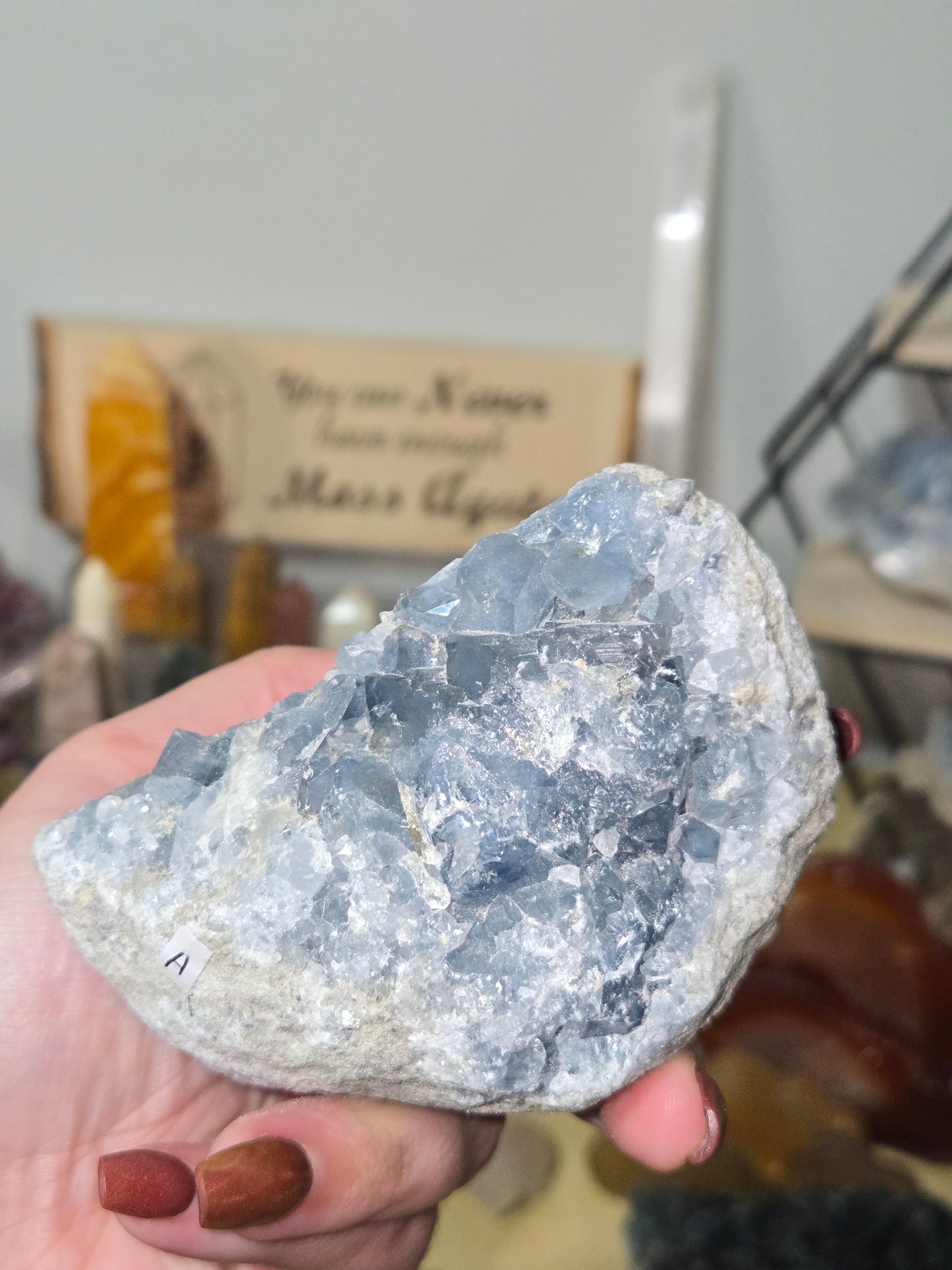 Celestite specimen