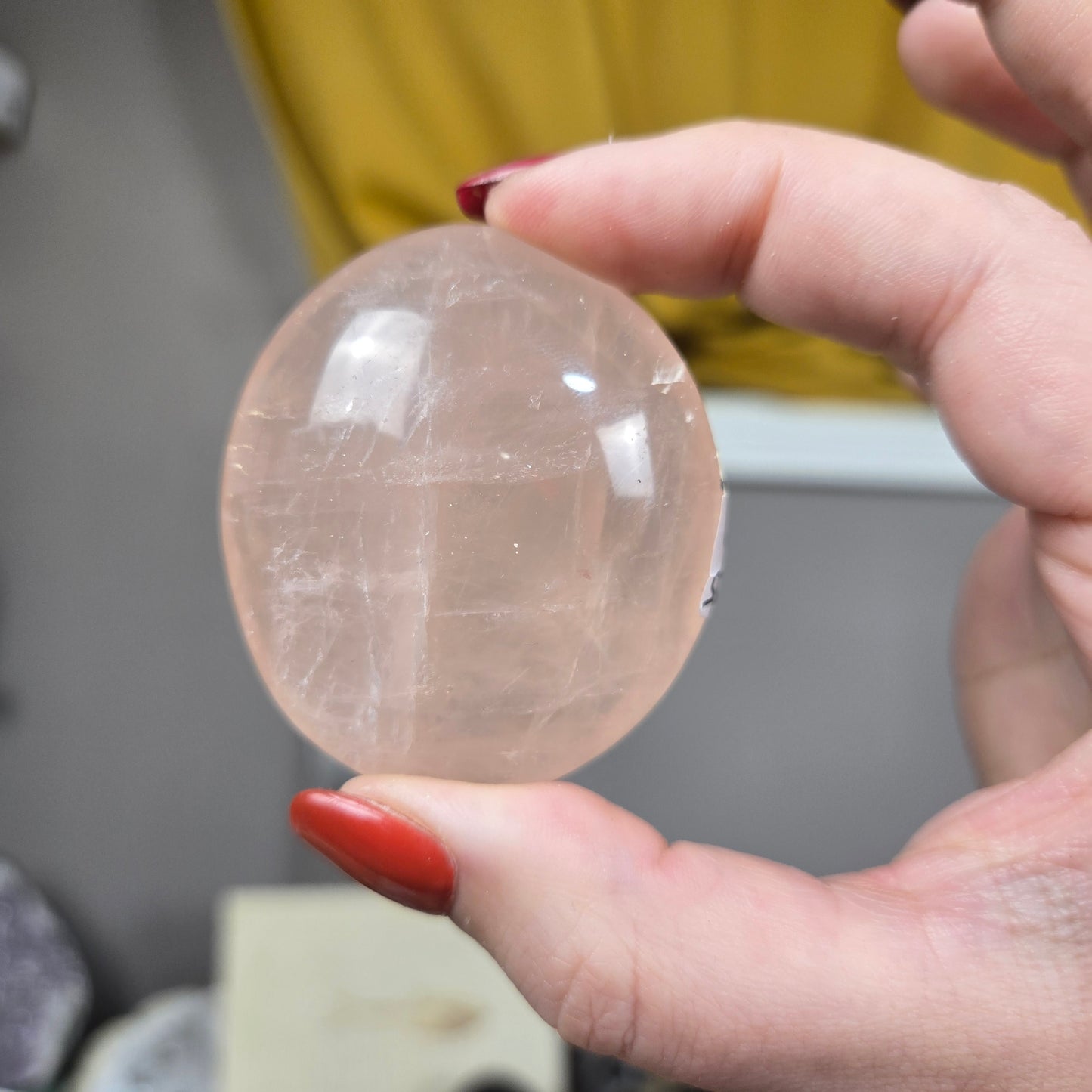 Rose Quartz palm stone