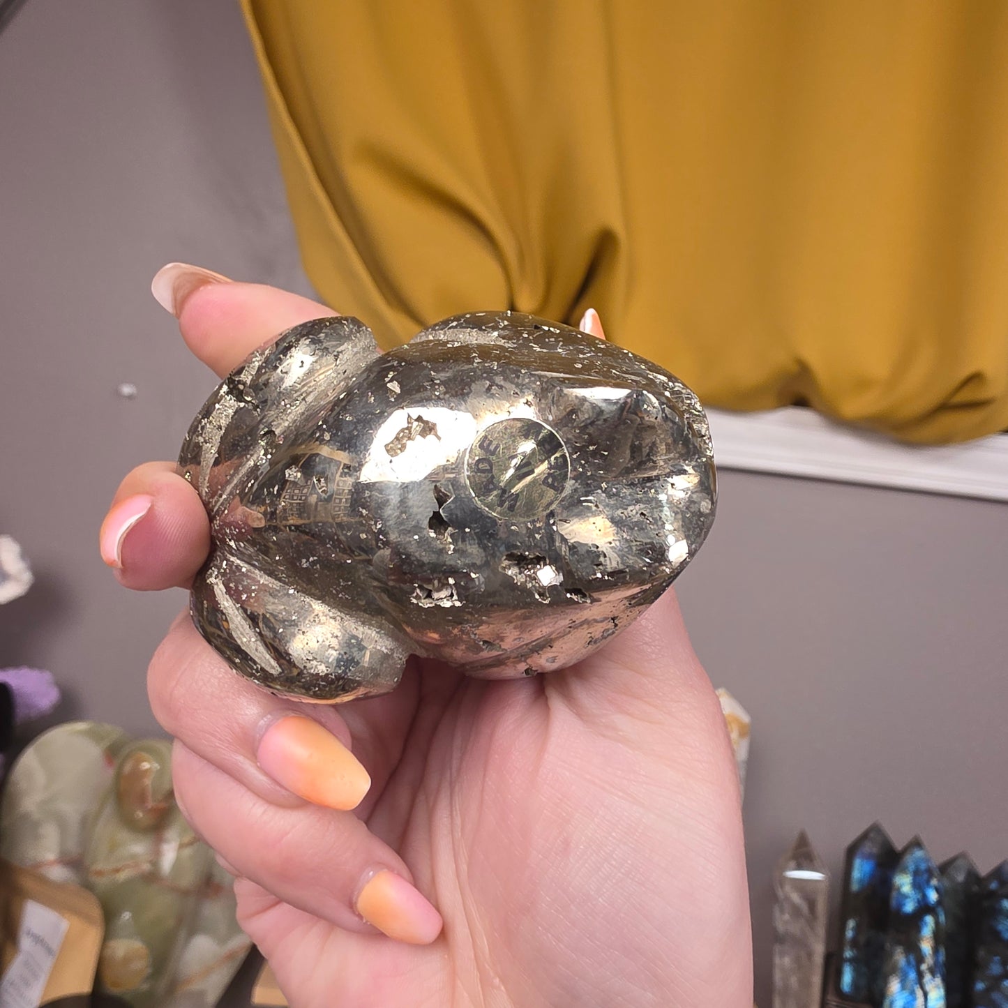 Pyrite Frog carving