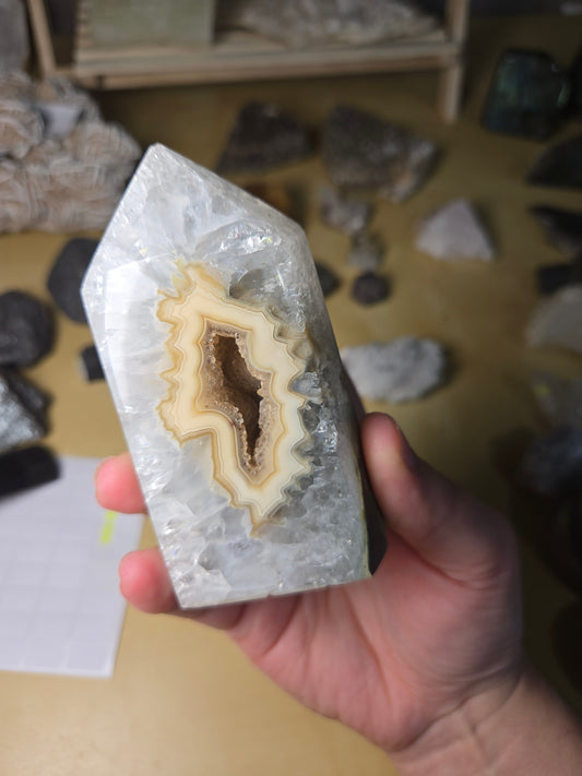 Druzy Agate tower