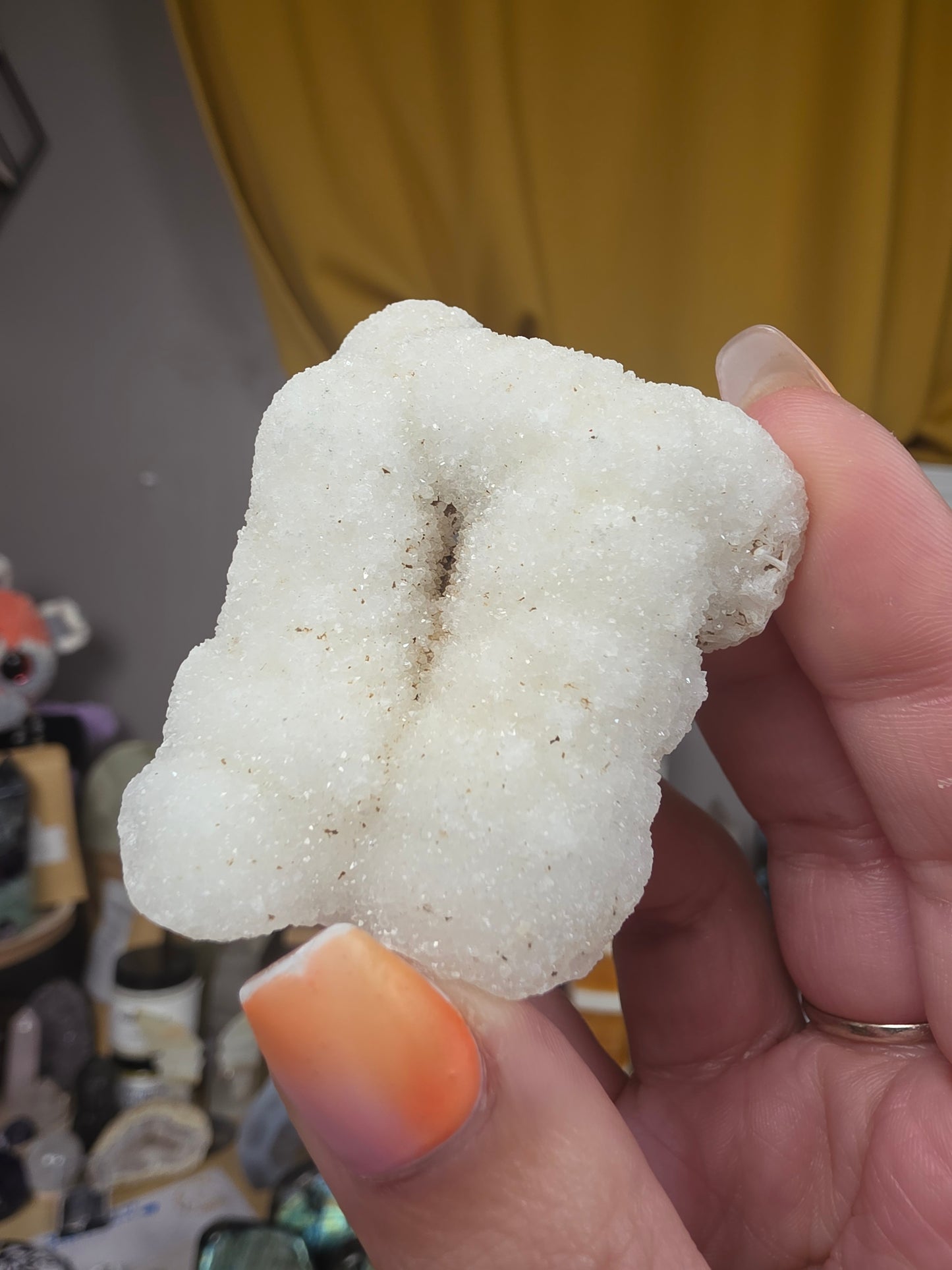 Stalactite Chalcedony specimen