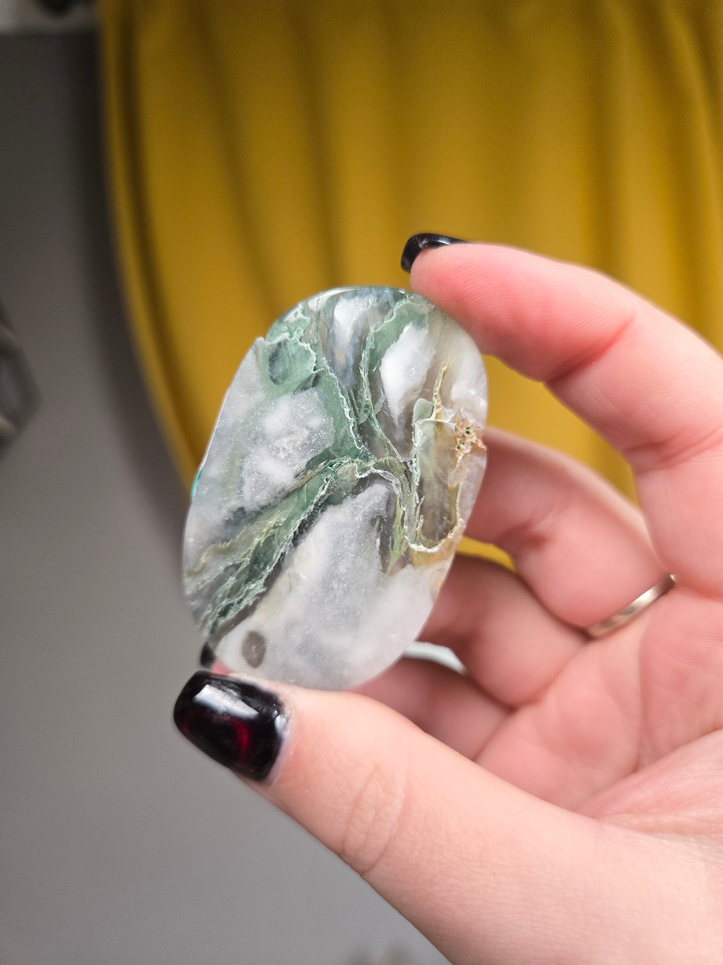 Moss Agate palm stone