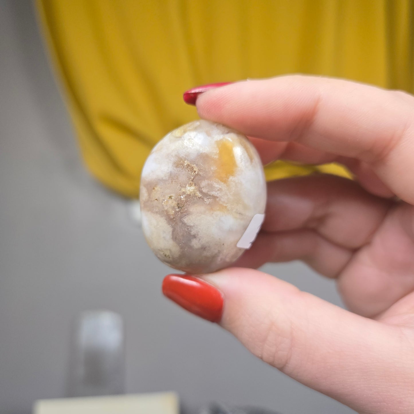 Flower Agate palm stone