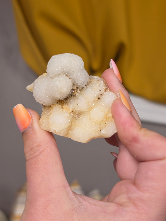 Stalactite Chalcedony specimen