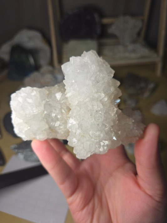 Chalcedony specimen