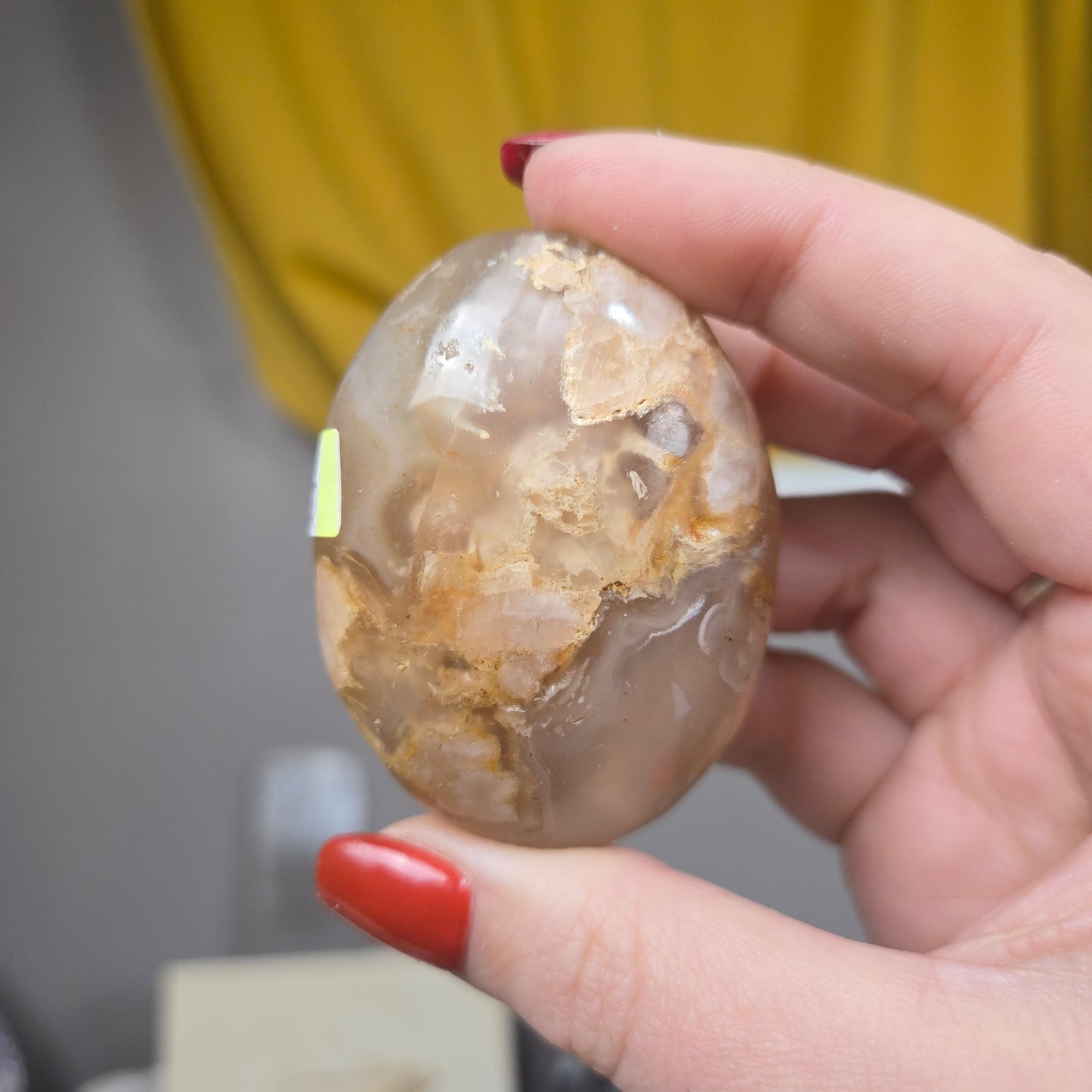 Flower Agate palm stone