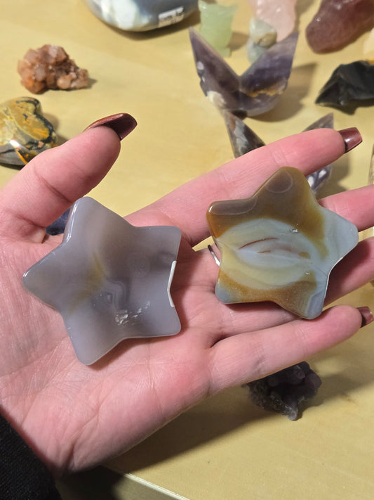 Banded Agate star carving