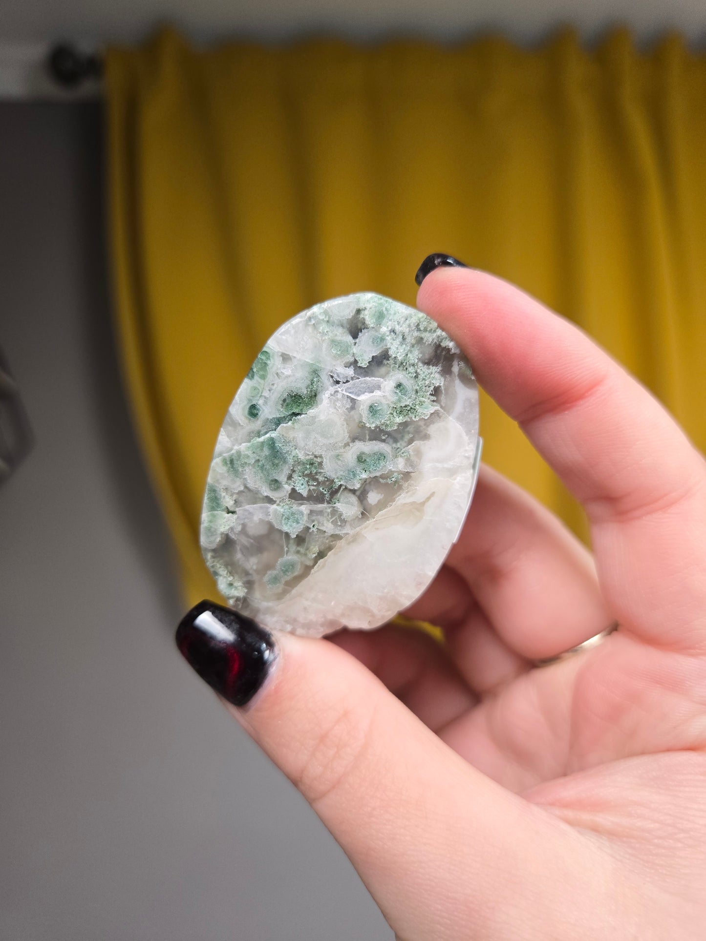 Moss Agate palm stone